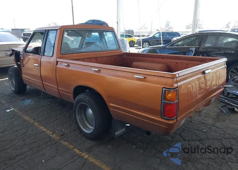 1984 Datsun 720 King Cab from USA, damaged, VIN JN6ND06SXEW019658